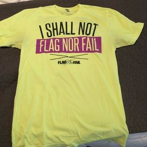 Flag Nor Fail size medium shirt